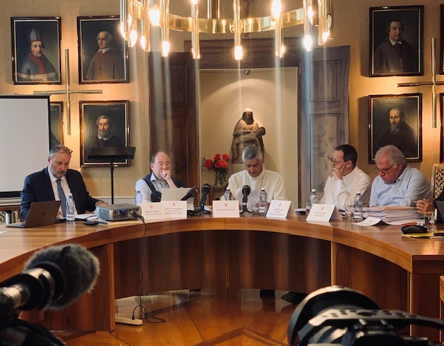 Diocèse de Sion : l'audit pointe des manquements dans l'accueil des victimes d'abus sexuels